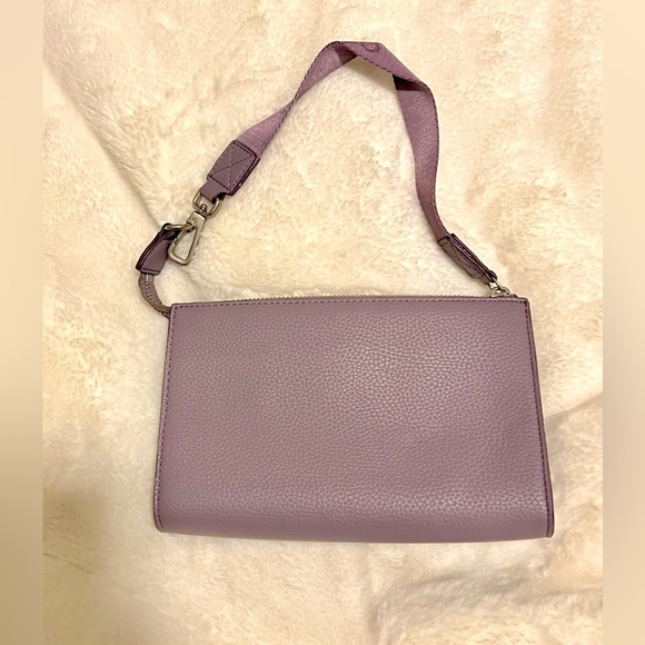 Calvin Klein CK Wristlet/Small Purse Lavender - Picture 5 of 5
